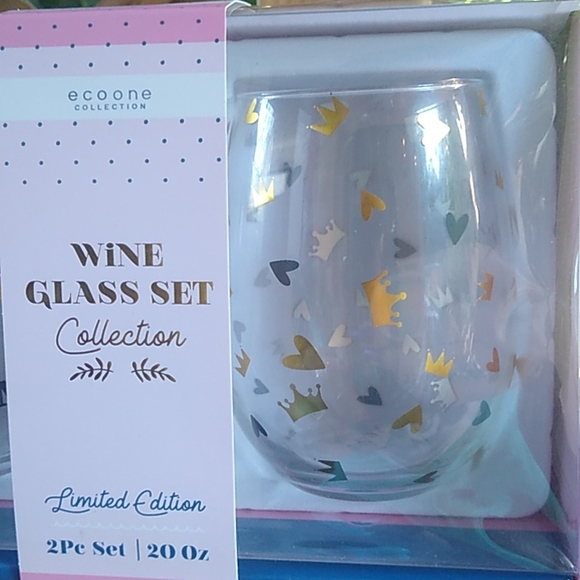 Wine Glass Set - Picture 3 of 4